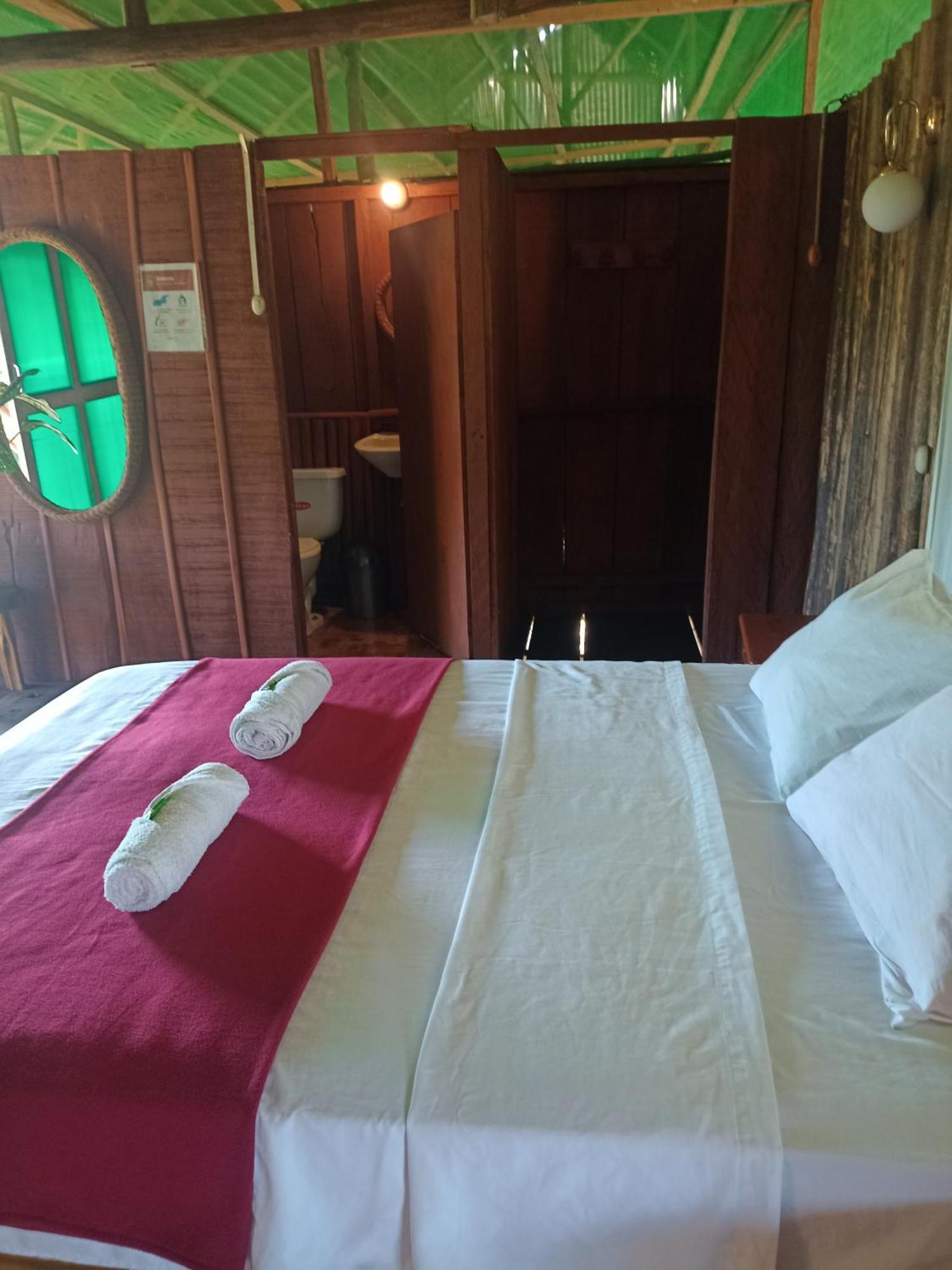 Casa Kukama Lodge 이키토스 외부 사진