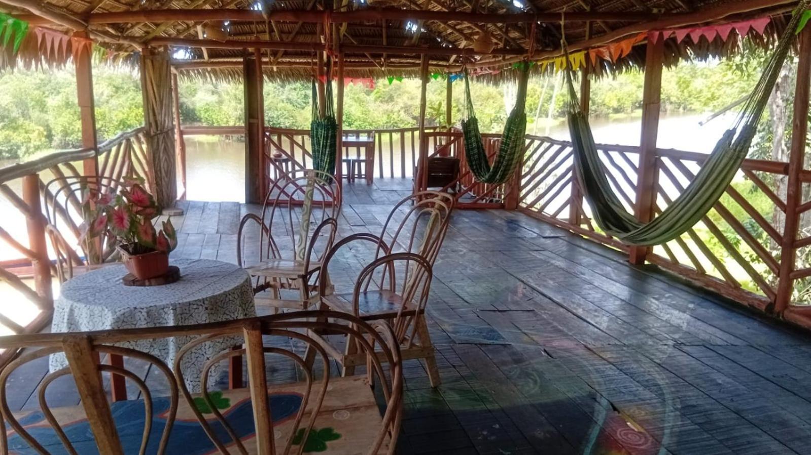 Casa Kukama Lodge 이키토스 외부 사진